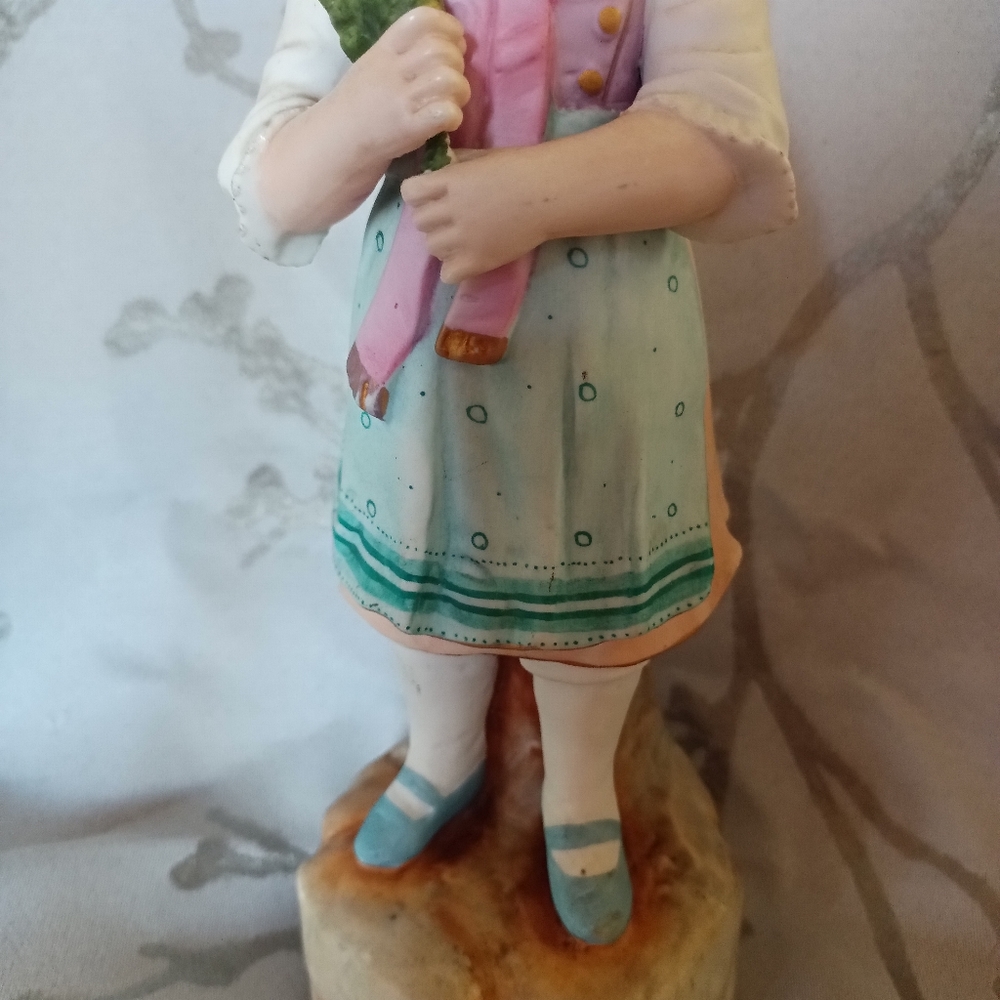 Antique German? Bisque Girl Figurine - Picture 3 of 16